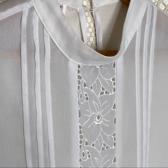 Vintage St. Anthony Sleeveless Lace Keyhole Top Size Medium - Picture 3 of 7